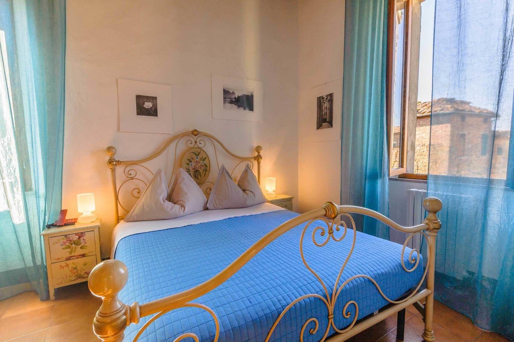 Locanda di CasalMustia Castelmuzio Bagian luar foto